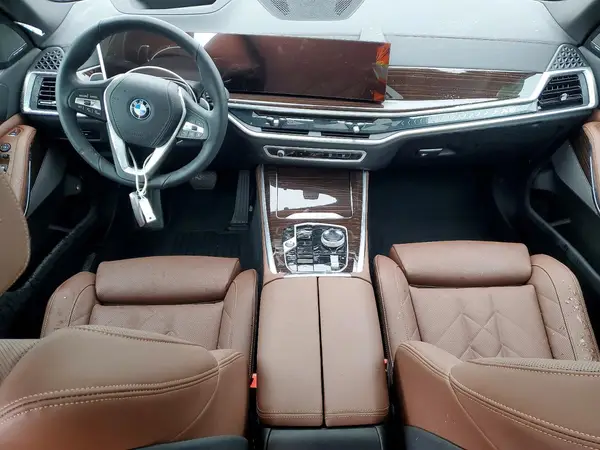 5UX43EU0XT9266639 2026 BMW X5 - Image 8