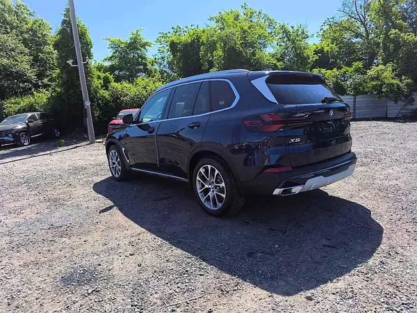 5UX43EU0XT9407726 2026 BMW X5 - Image 2
