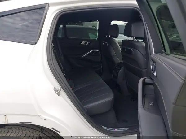 5UX43EX00R9T36315 2024 BMW X6 - Image 8