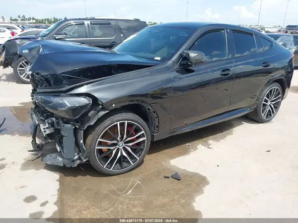 5UX43EX03S9X62098 2025 BMW X6 - Image 2