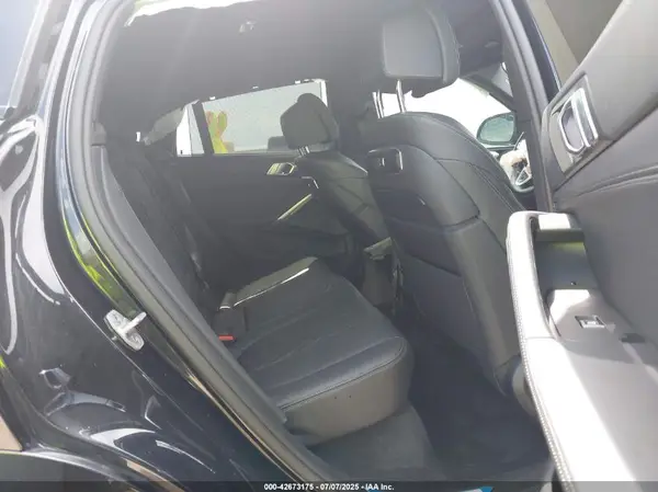 5UX43EX03S9X62098 2025 BMW X6 - Image 8