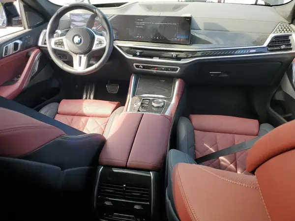 5UX43EX05R9T21549 2024 BMW X6 - Image 8
