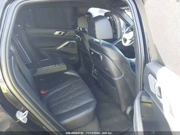 5UX43EX05R9U48088 2024 BMW X6 - Image 8