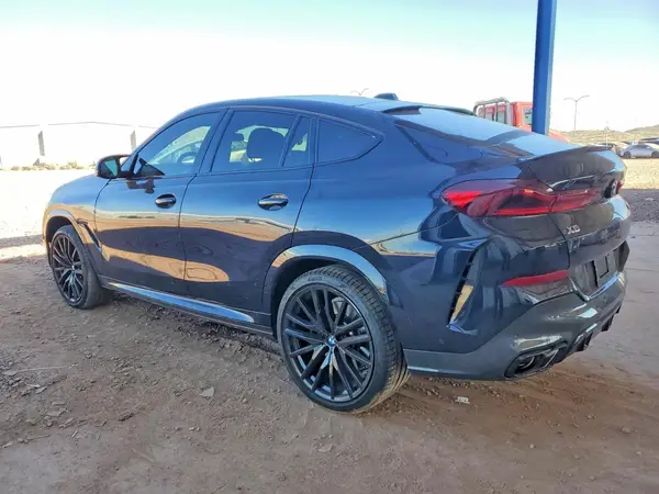 5UX43EX07T9089656 2026 BMW X6 - Image 2