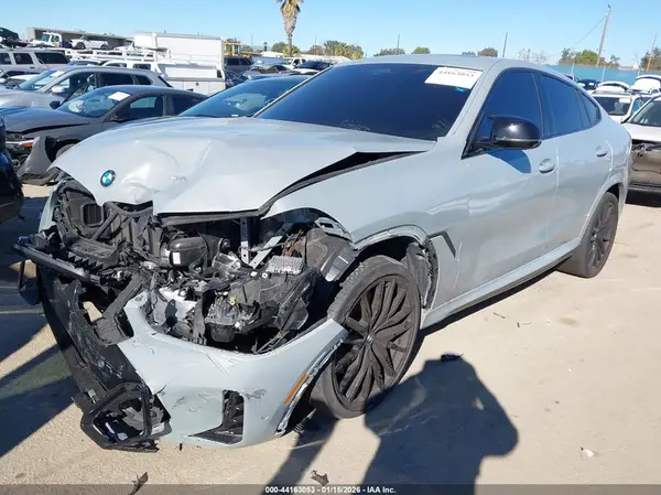 5UX43EX09R9T93662 2024 BMW X6 - Image 2