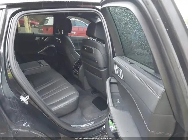 5UX43EX0XS9X60915 2025 BMW X6 - Image 8