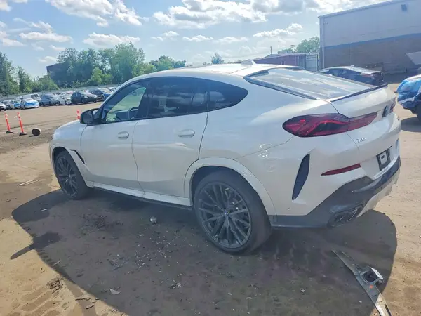 5UX43EX0XT9242756 2026 BMW X6 - Image 2