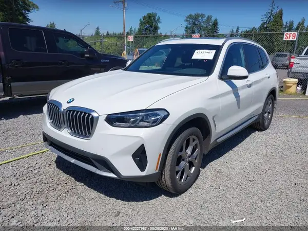 5UX53DP00N9J53845 2022 BMW X3 - Image 2