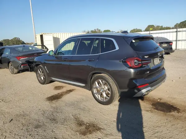 5UX53DP00N9J57037 2022 BMW X3 - Image 2