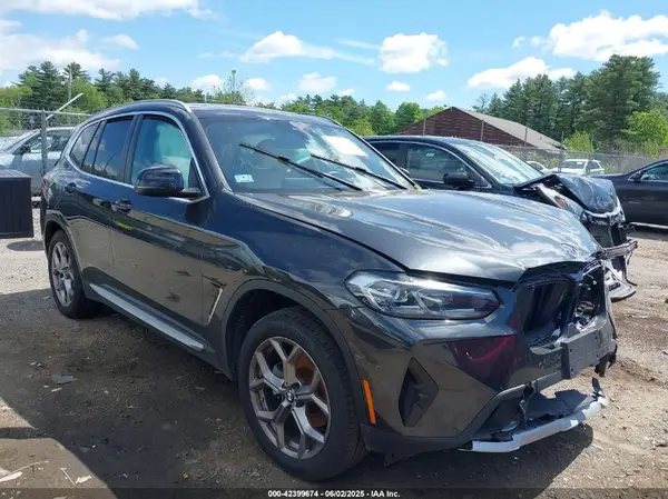 5UX53DP00N9K59857 2022 BMW X3 - Image 1