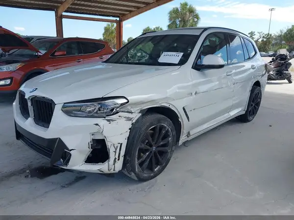 5UX53DP00N9K84581 2022 BMW X3 - Image 2