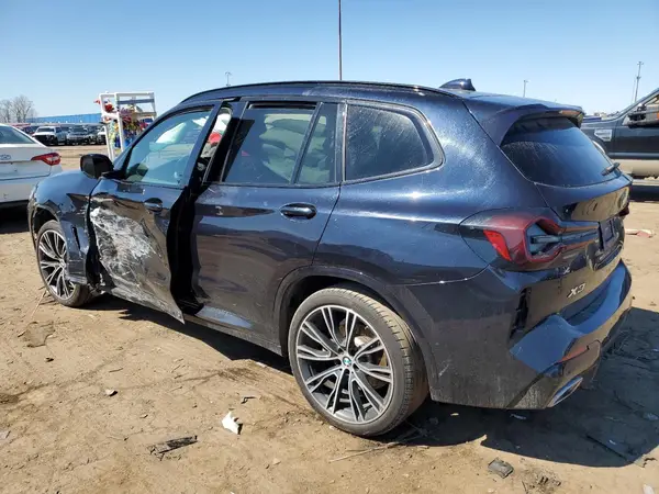 5UX53DP00N9M00720 2022 BMW X3 - Image 2
