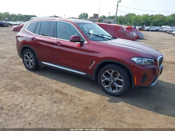 5UX53DP00N9N10618 2022 BMW X3 - Image 1