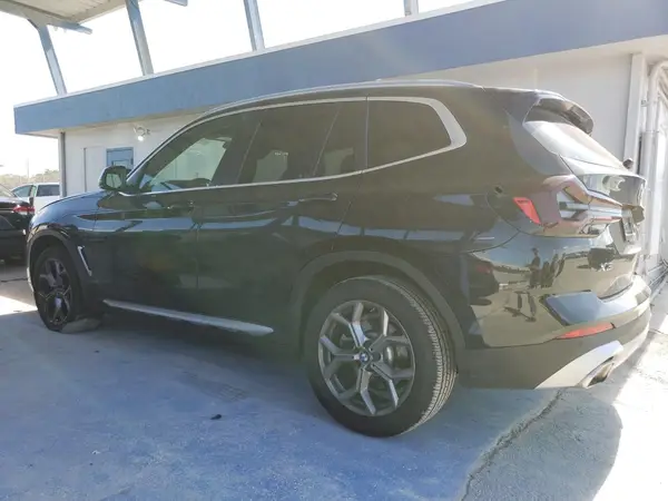 5UX53DP00P9R01917 2023 BMW X3 - Image 2