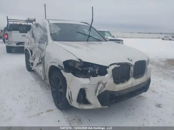 5UX53DP00P9S06417 2023 BMW X3 - Image 1