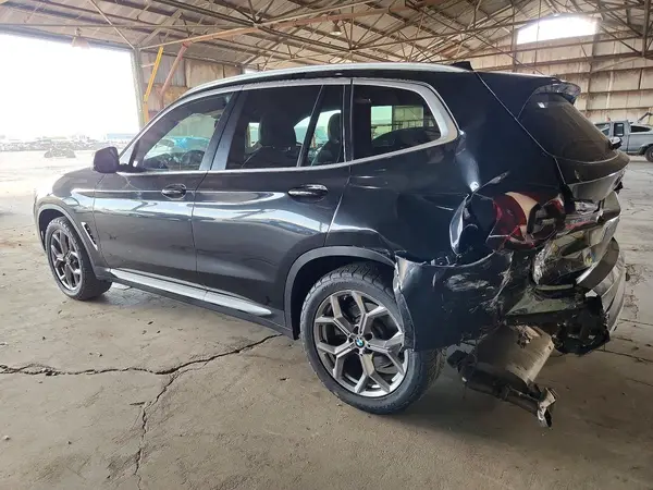 5UX53DP00P9S16087 2023 BMW X3 - Image 2