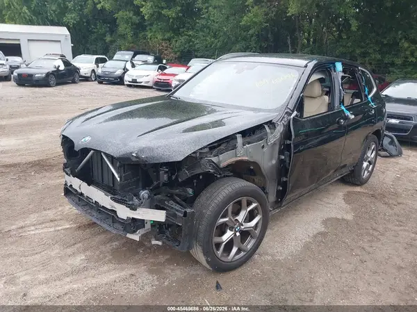 5UX53DP00P9S63832 2023 BMW X3 - Image 2