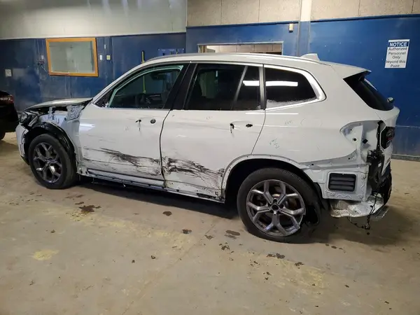 5UX53DP00P9S87273 2023 BMW X3 - Image 2