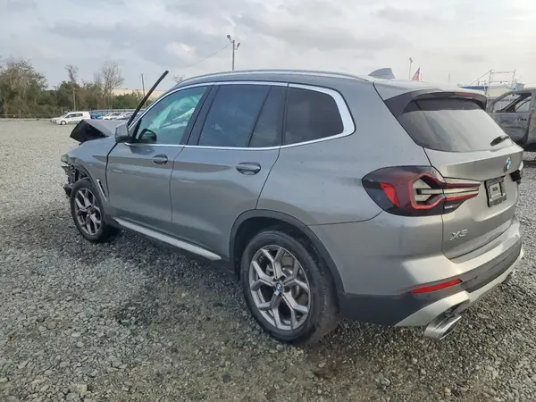 5UX53DP00R9T76487 2024 BMW X3 - Image 2