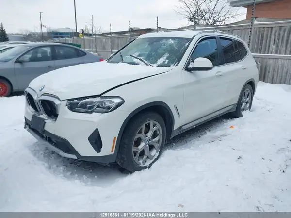 5UX53DP00R9U23405 2024 BMW X3 - Image 2