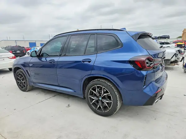 5UX53DP00R9V02119 2024 BMW X3 - Image 2