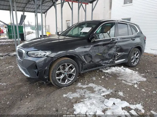 5UX53DP00R9W05461 2024 BMW X3 - Image 2