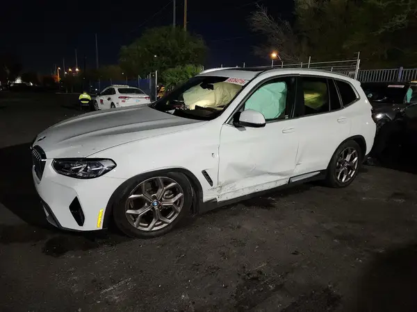 5UX53DP01N9H43331 2022 BMW X3 - Image 1