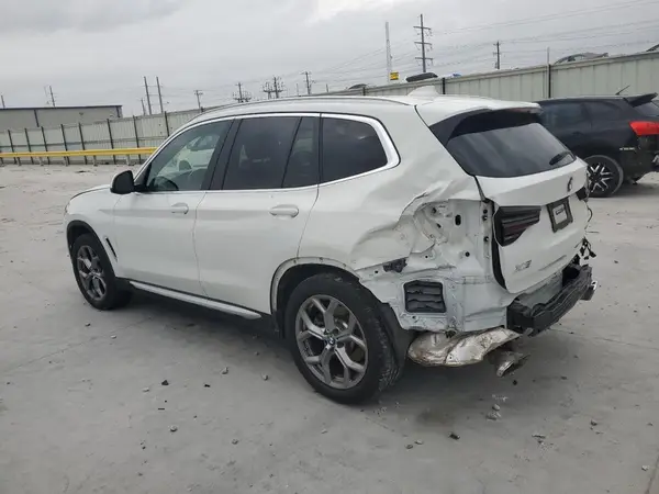 5UX53DP01N9J50324 2022 BMW X3 - Image 2