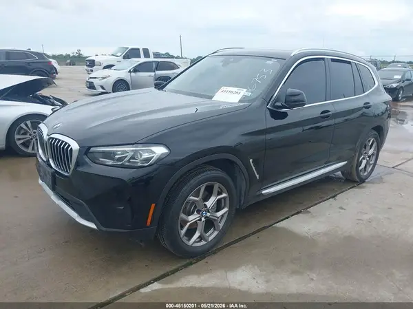 5UX53DP01N9J96753 2022 BMW X3 - Image 2