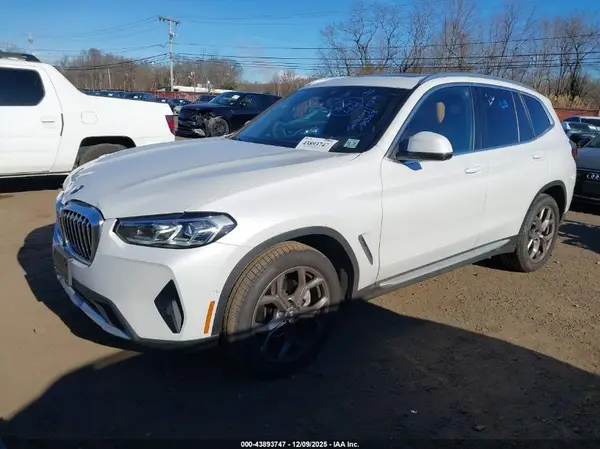5UX53DP01P9N75366 2023 BMW X3 - Image 2