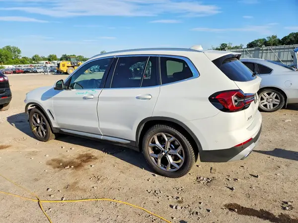 5UX53DP01P9S00089 2023 BMW X3 - Image 2