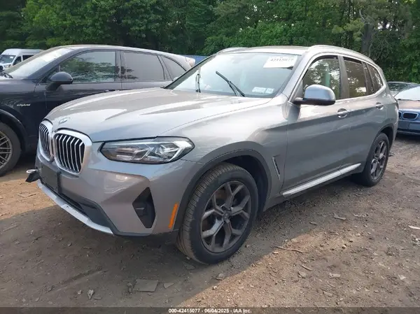 5UX53DP01P9S20486 2023 BMW X3 - Image 2