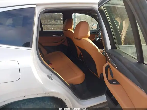 5UX53DP01P9S65668 2023 BMW X3 - Image 8