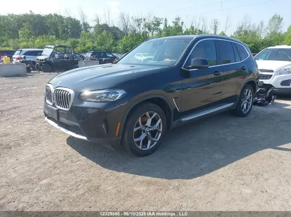 5UX53DP01P9S71938 2023 BMW X3 - Image 2