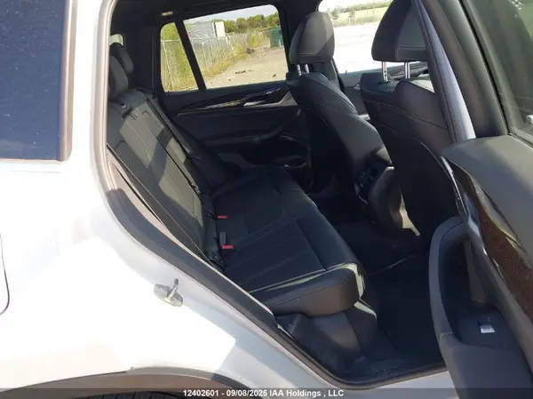 5UX53DP01P9S72085 2023 BMW X3 - Image 8