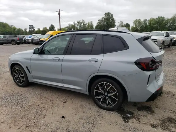 5UX53DP01P9T32575 2023 BMW X3 - Image 2
