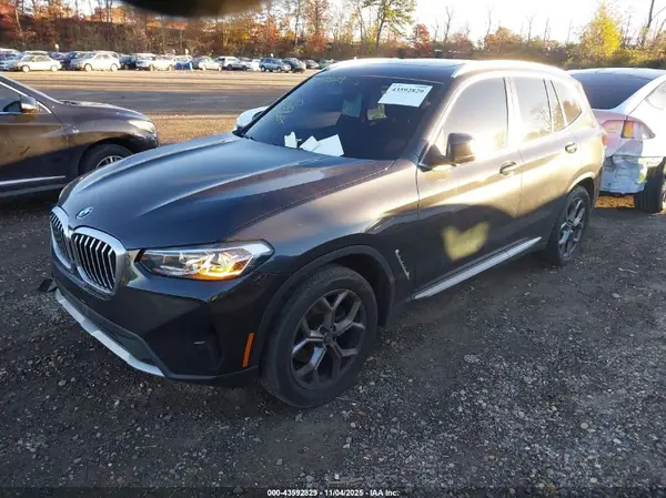 5UX53DP01R9T94870 2024 BMW X3 - Image 2