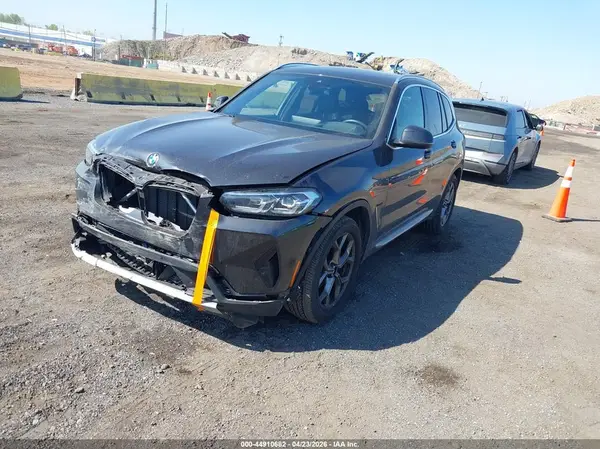 5UX53DP01R9U65209 2024 BMW X3 - Image 2