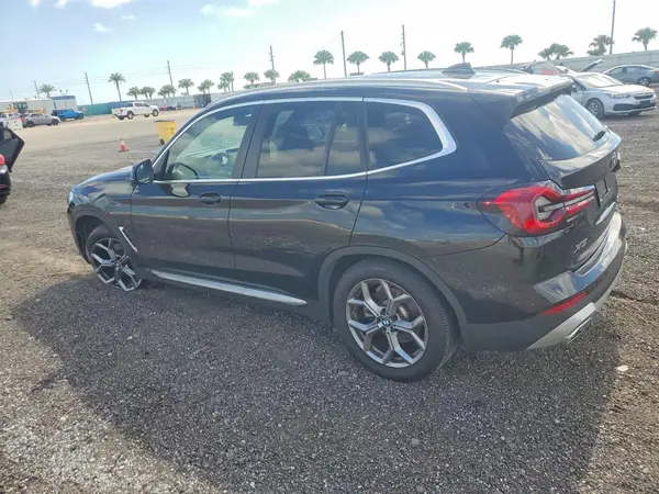 5UX53DP01R9V10889 2024 BMW X3 - Image 2