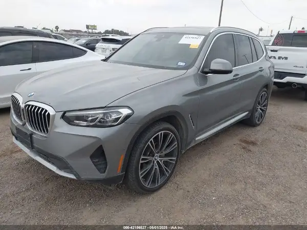 5UX53DP01R9W01127 2024 BMW X3 - Image 2