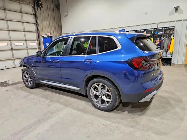 5UX53DP01R9W27369 2024 BMW X3 - Image 2