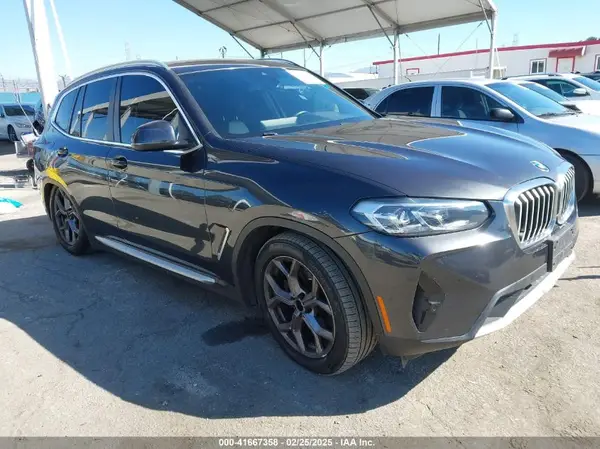 5UX53DP02N9H43452 2022 BMW X3 - Image 1