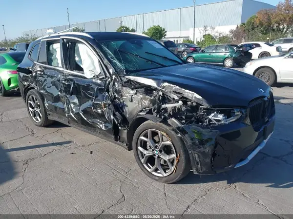 5UX53DP02N9L46840 2022 BMW X3 - Image 1