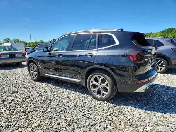 5UX53DP02N9L69325 2022 BMW X3 - Image 2