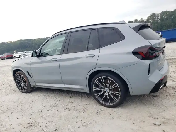 5UX53DP02N9M68534 2022 BMW X3 - Image 2