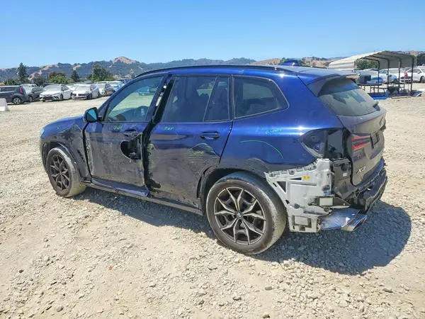 5UX53DP02N9M75631 2022 BMW X3 - Image 2