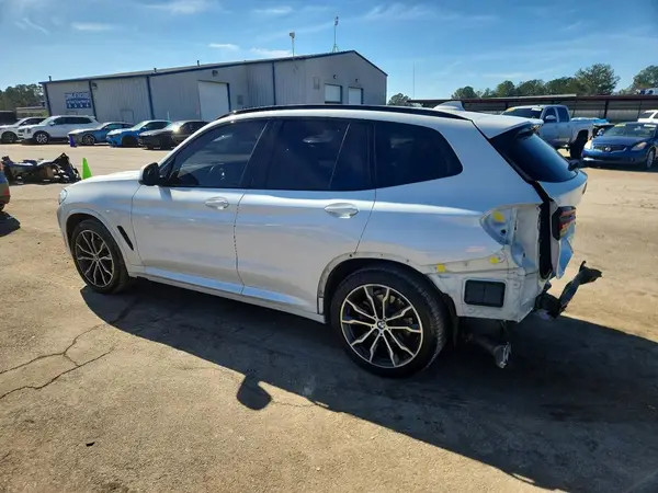 5UX53DP02N9M87410 2022 BMW X3 - Image 2