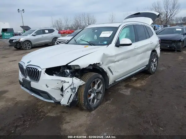 5UX53DP02N9M89058 2022 BMW X3 - Image 2