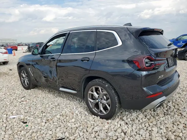 5UX53DP02N9M96124 2022 BMW X3 - Image 2