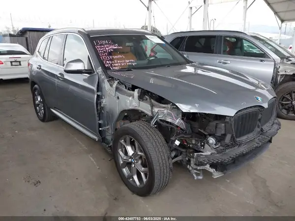 5UX53DP02P9P22312 2023 BMW X3 - Image 1